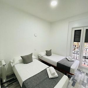 Habitación con 2 Camas Individuales